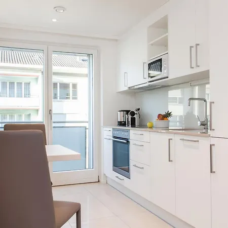 - Lindenstrasse Aparthotel 4*