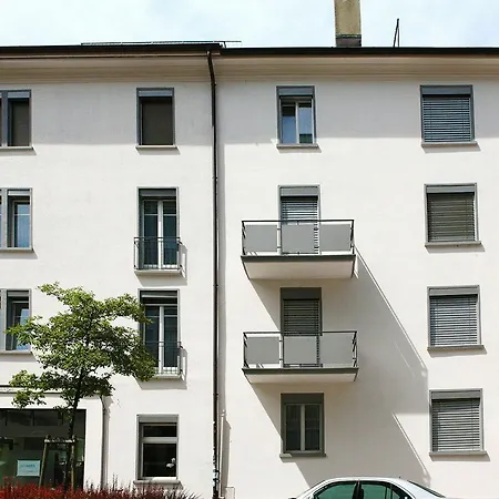 Visionapartments Zweierstrasse - Self Check-in Apartment