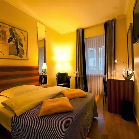 Plaza 4* Zürich