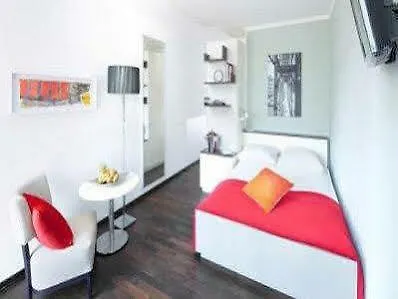The Flag Hotel 3*