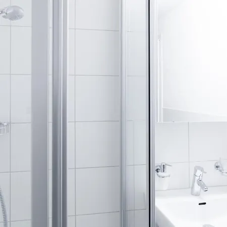Apartment Swiss Star Oerlikon - Contactless Self Check-in Zurich