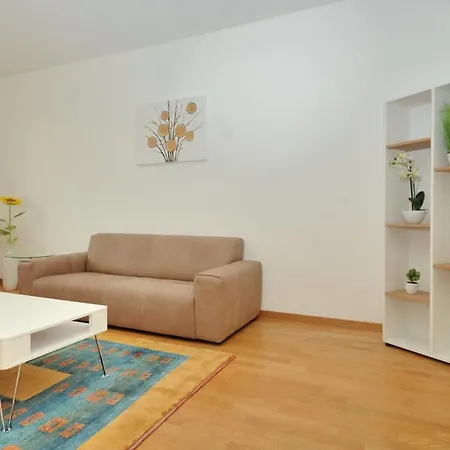 Big 1br In The Center - Mill 355 Apartment *