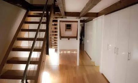 Le Bijou Lintheschergasse / Hb Apartment