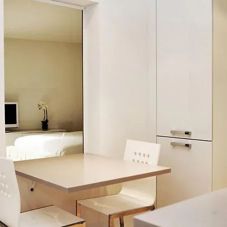 Apartment Visionapartments Bellariastrasse - Self Check-in Zürich
