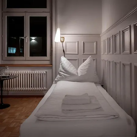 Zum Guten Glueck Guest house Zurich