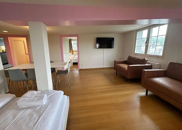 Hitrental Limmatquai Apartment