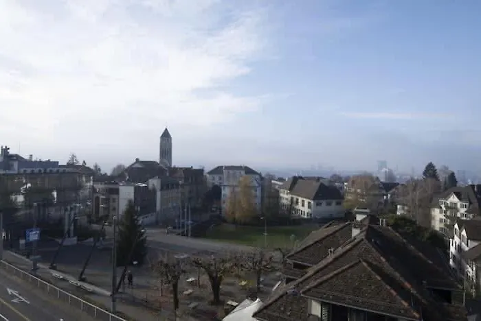 Superior Apartment With City View - University110