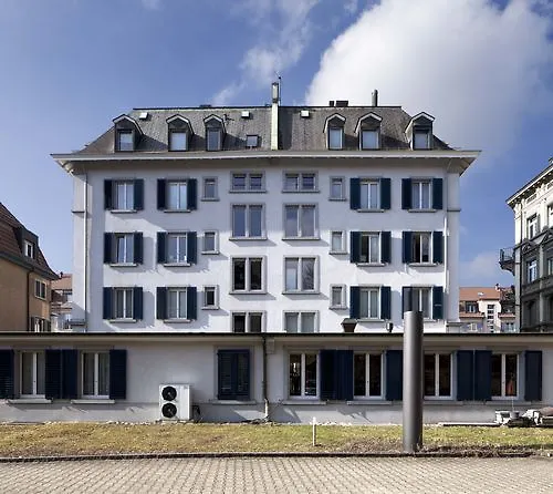 Residence Polyglot
