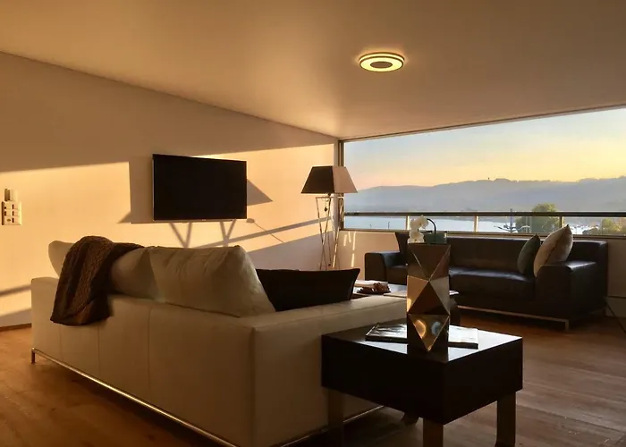 The Crown Penthouse Bellevue