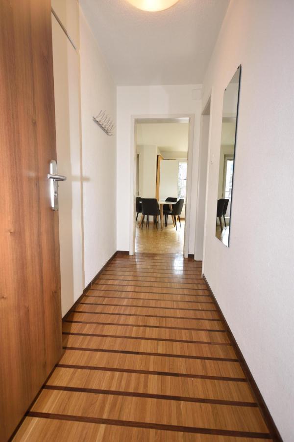 In The Center - Vineyard 22 *