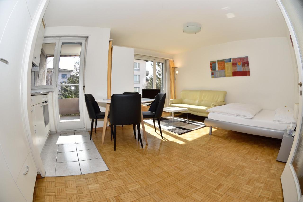 In The Center - Vineyard 22 Apartment