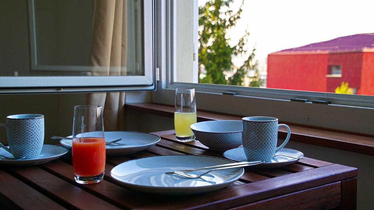 Helvetia 2 Zimmer Mit Parkplatz Apartment *