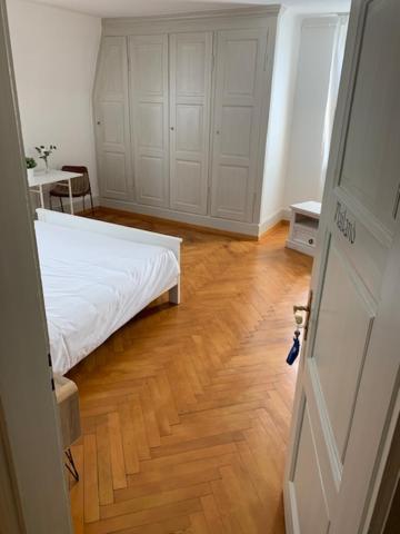 Dieci Allo Zoo Guest house