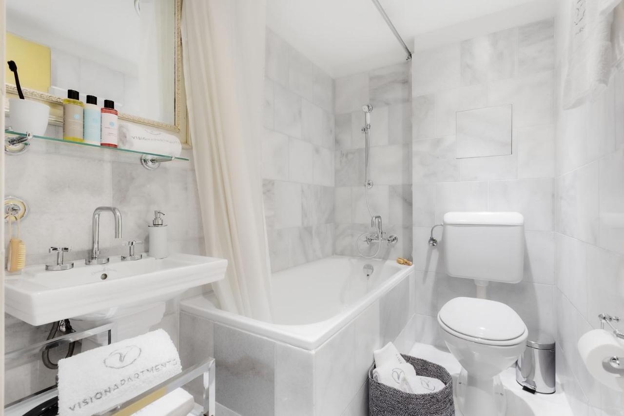 Visionapartments Albertstrasse - Contactless Check-In * Zurich