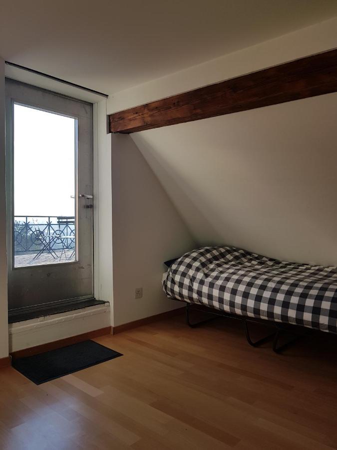 Apartamento 3.5 Zimmer Mit Aussichtsterrasse *