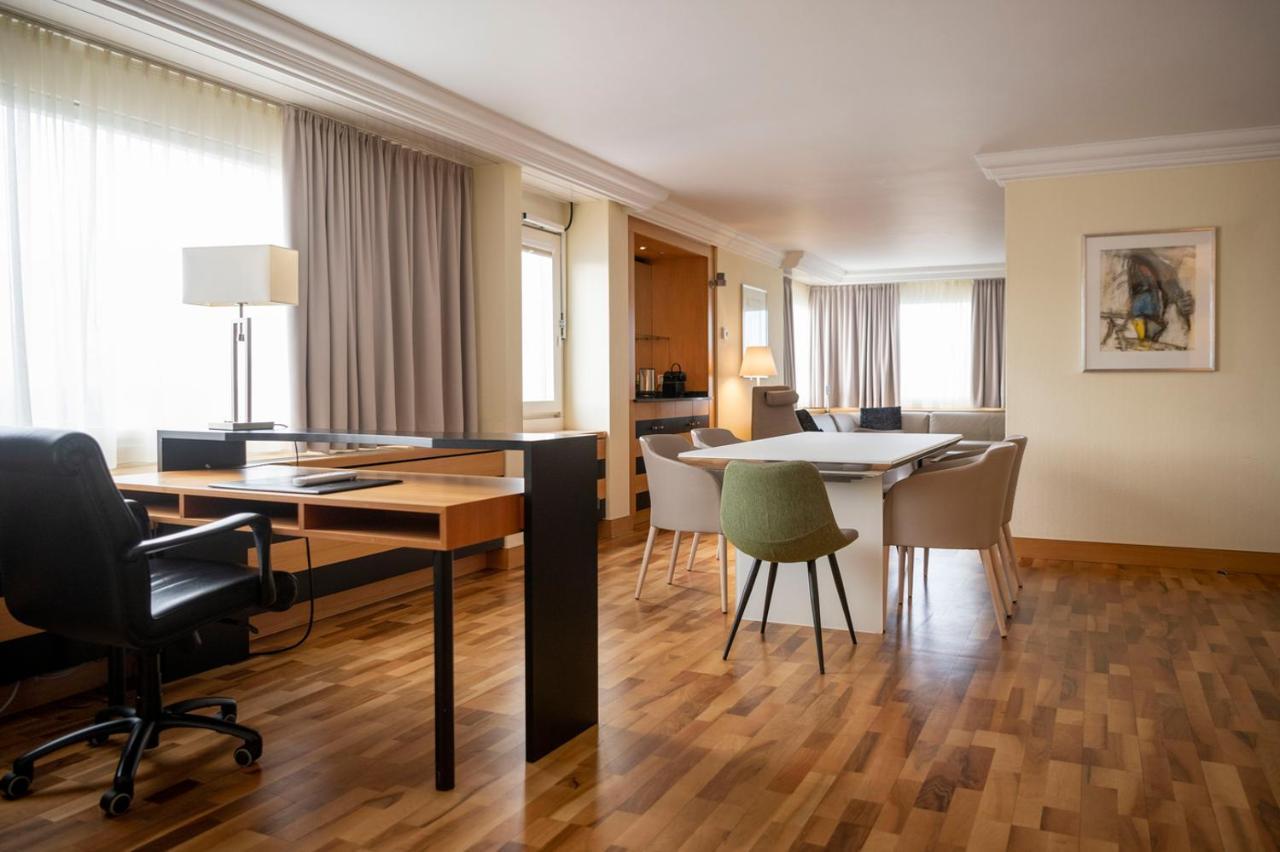 Hotel Becozy Self Check-in & Pop-up