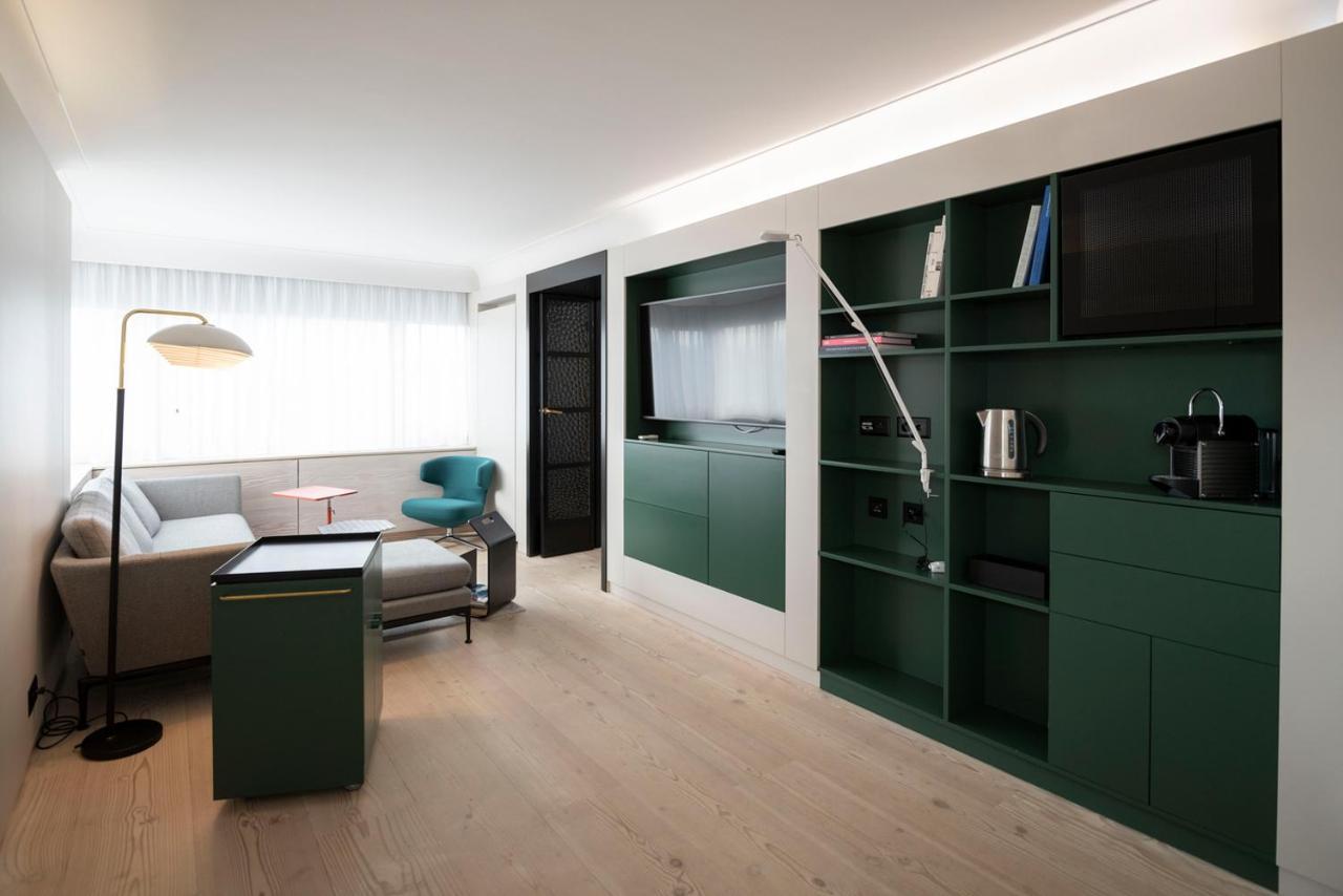 Becozy Self Check-in & Pop-up 4* Zurich