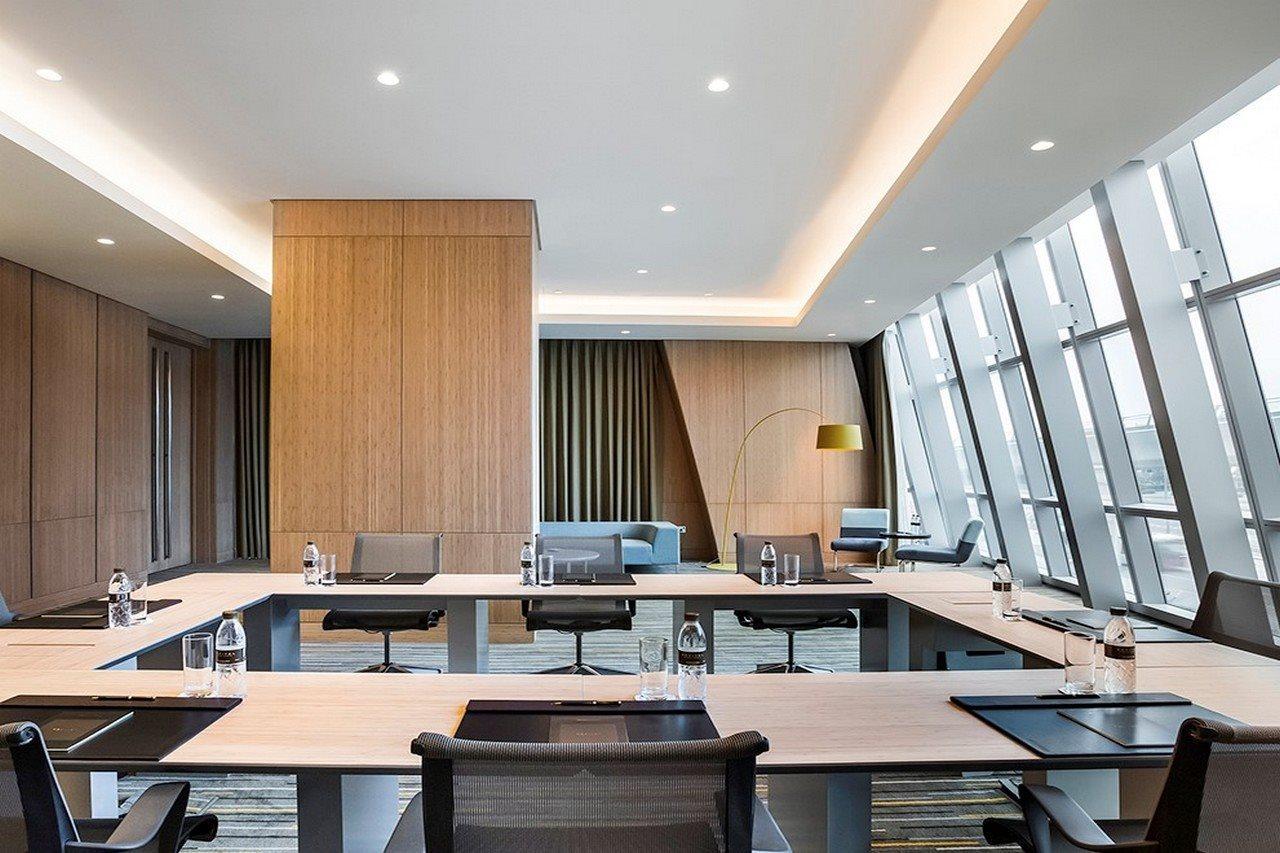 Adagio Center Hotel