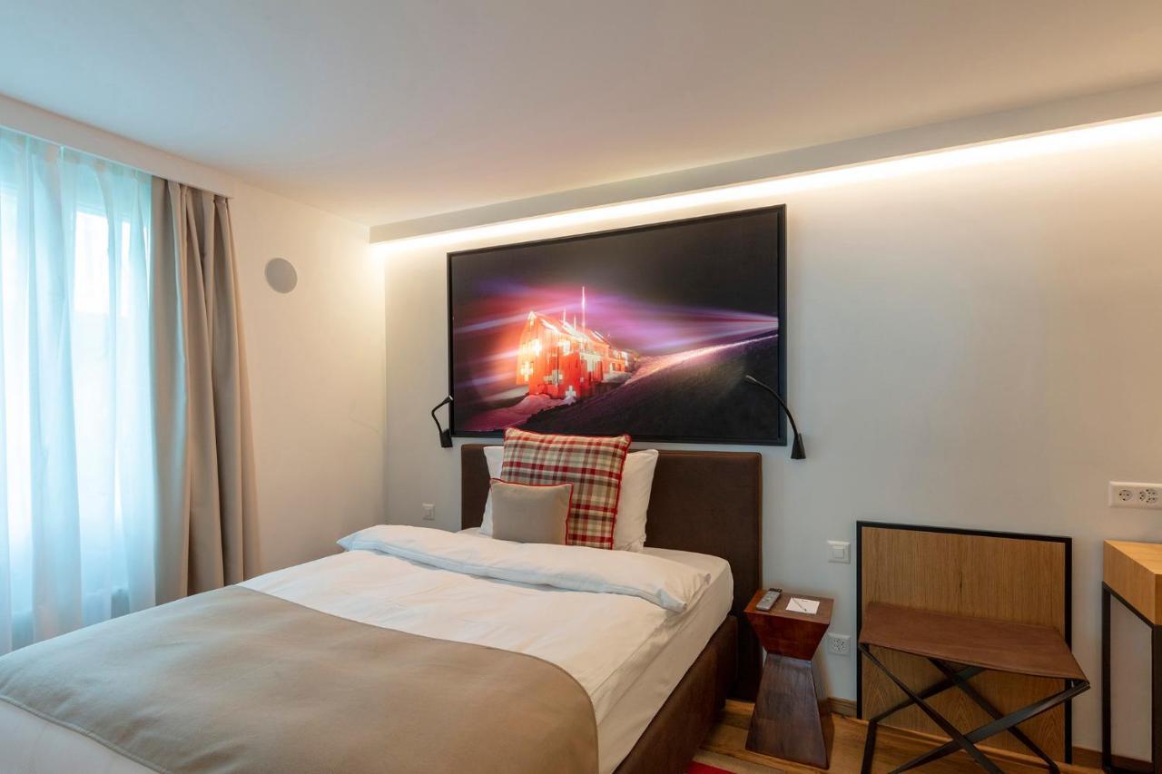 Fred Leonhardstrasse - Mobile Check-in 3*