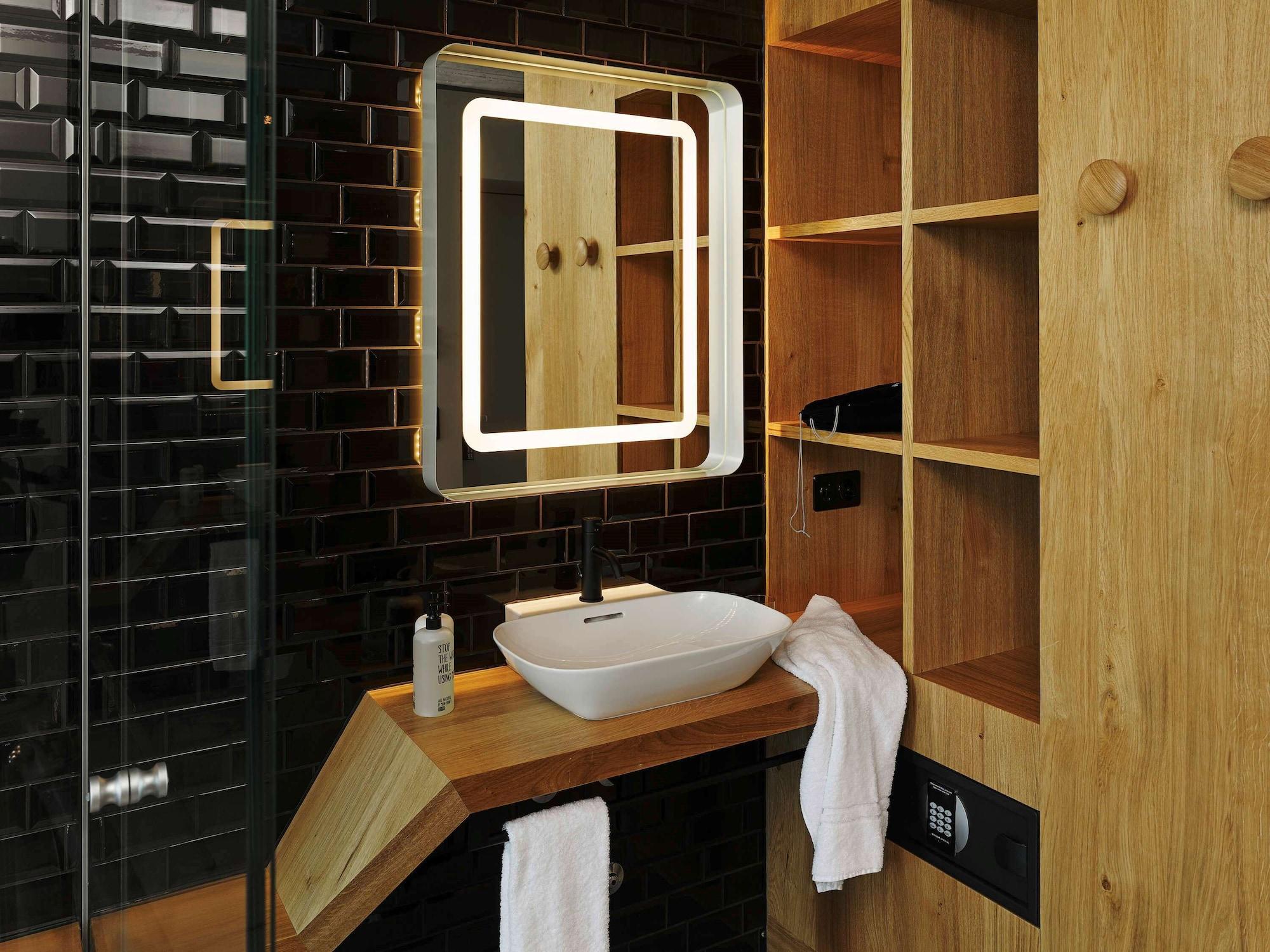25Hours Hotel Langstrasse Hotel 4*