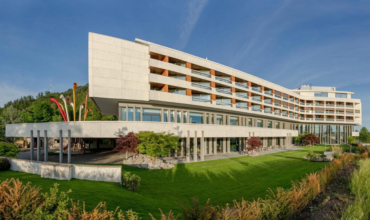 Hotel Five - Luxury