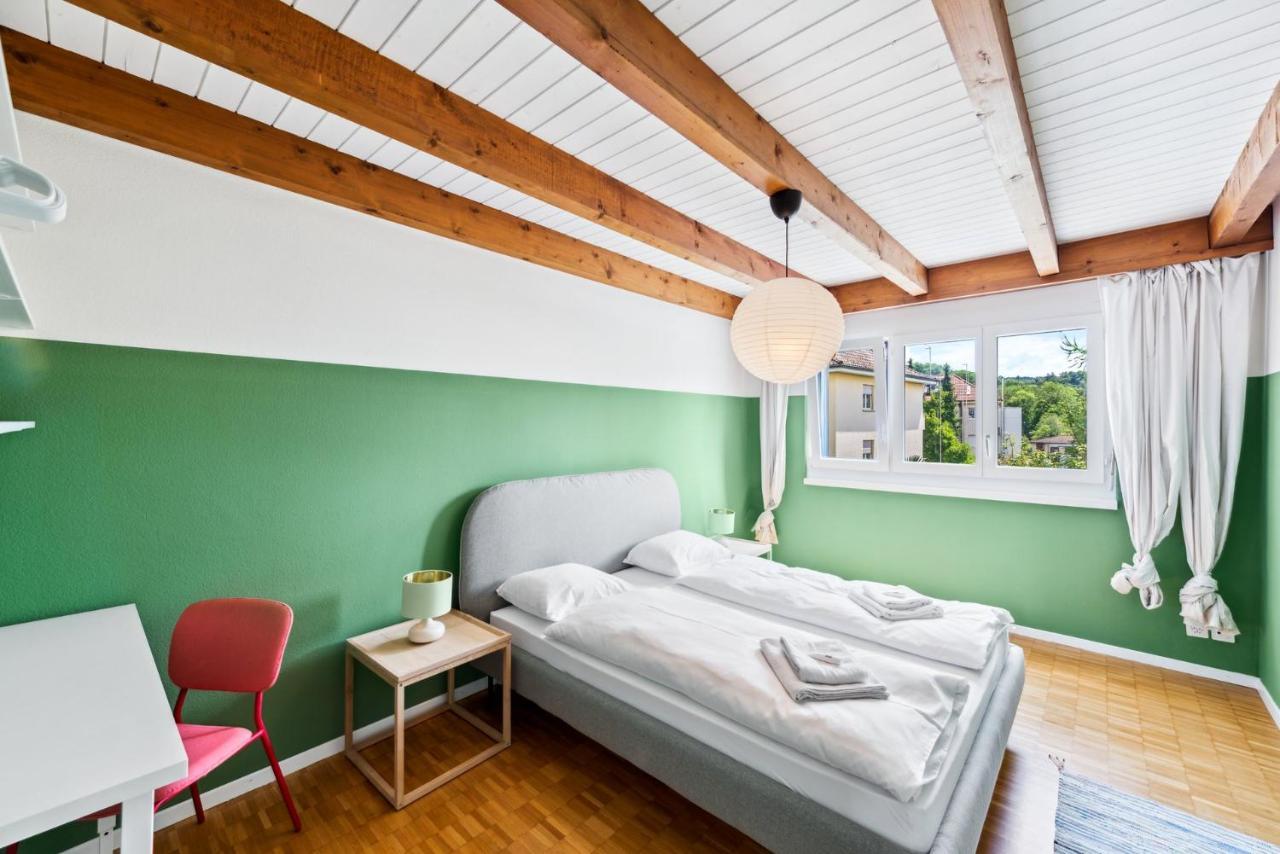 Cozy Close To The Center Of Forch Apartment