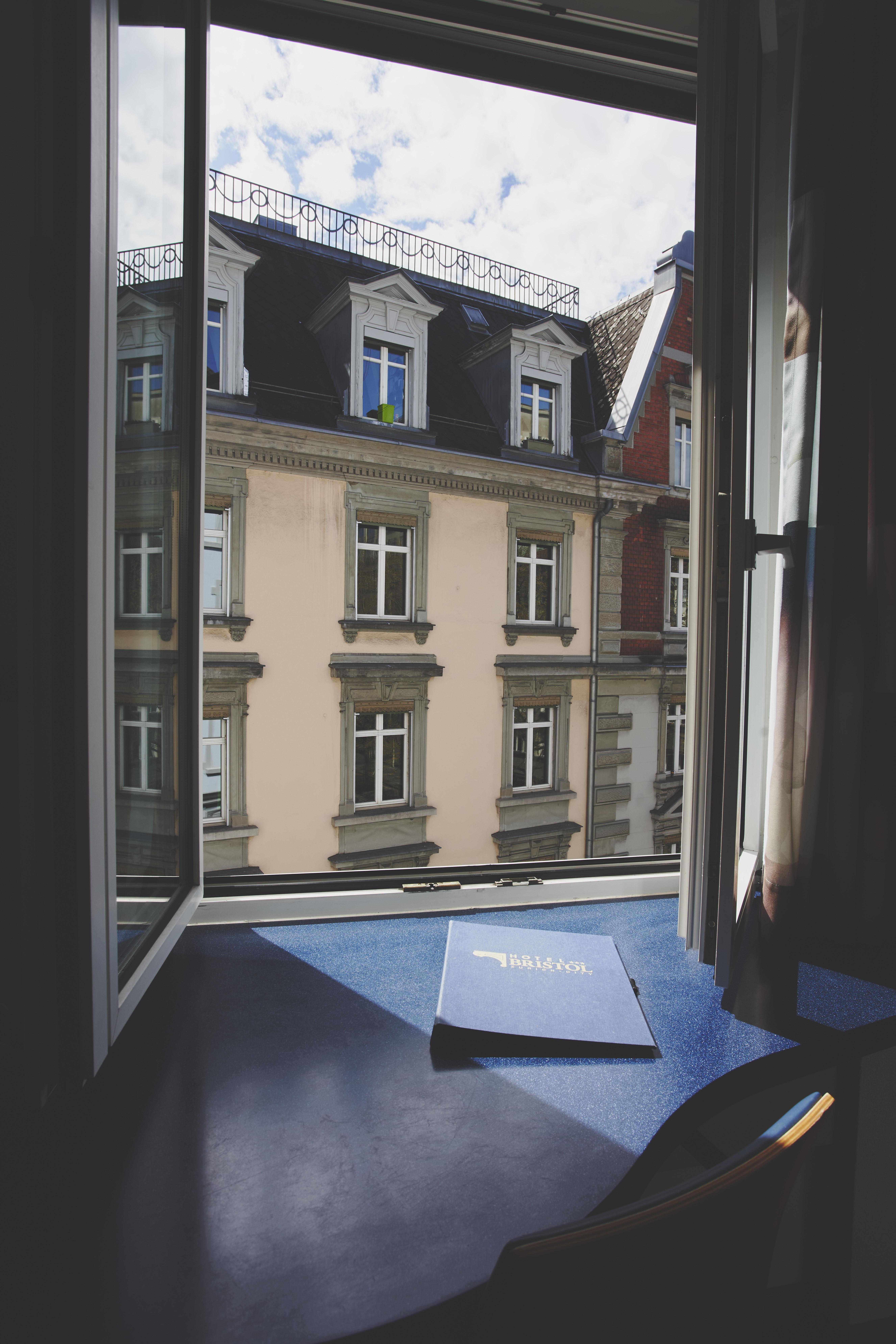 Bristol Zurich