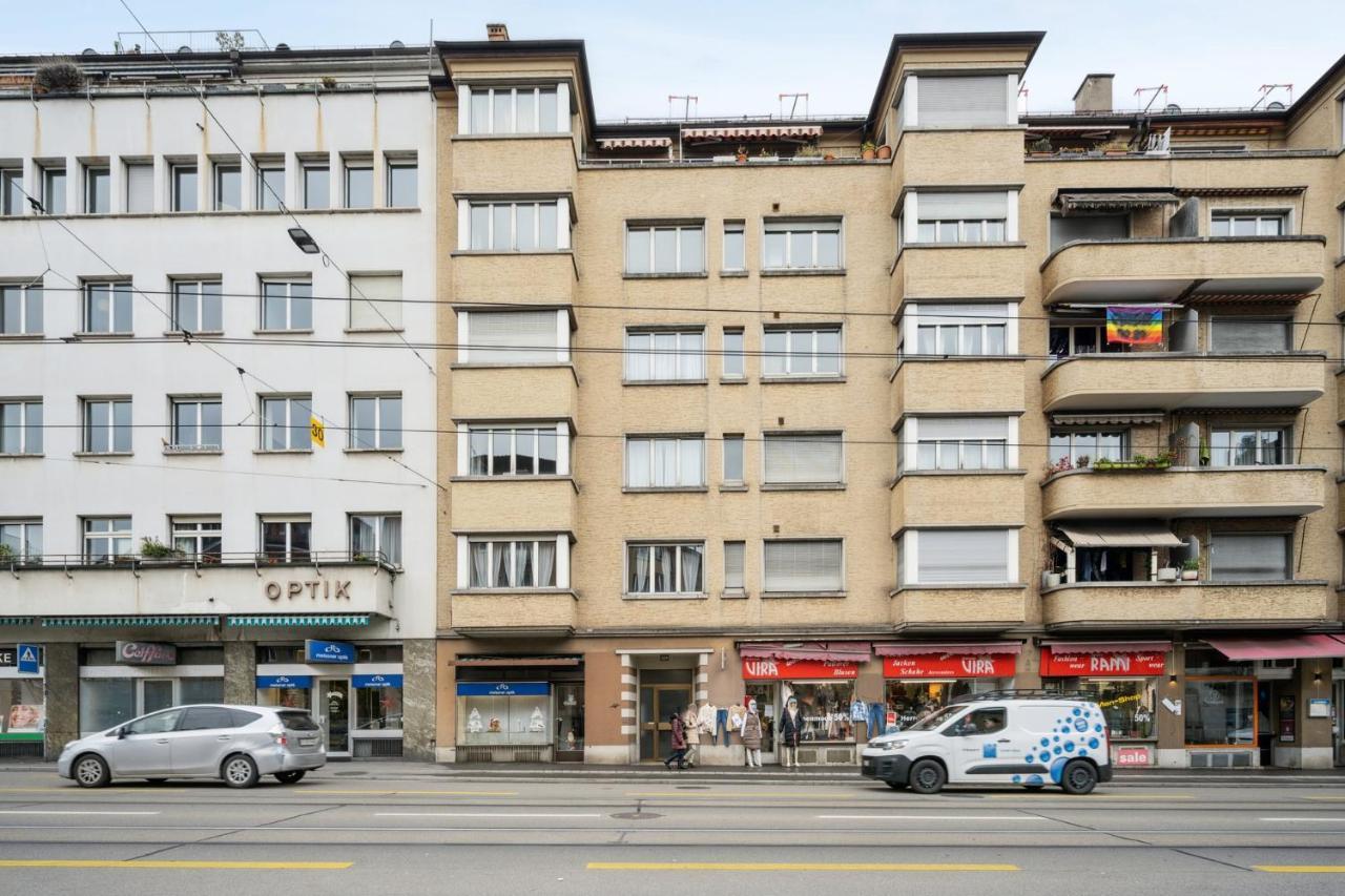 Apartment For Explorers 222