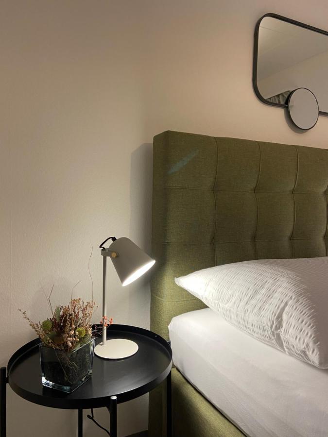 Comfort 1 And 2bdr Close To Airport *