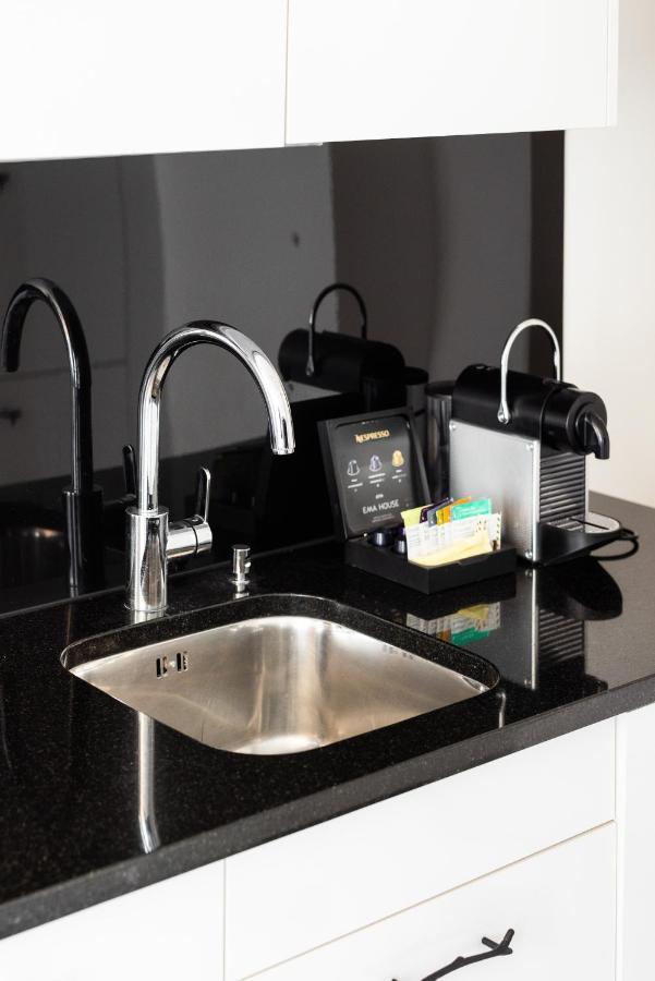 Ema House Serviced Superior Seefeld Apartment *