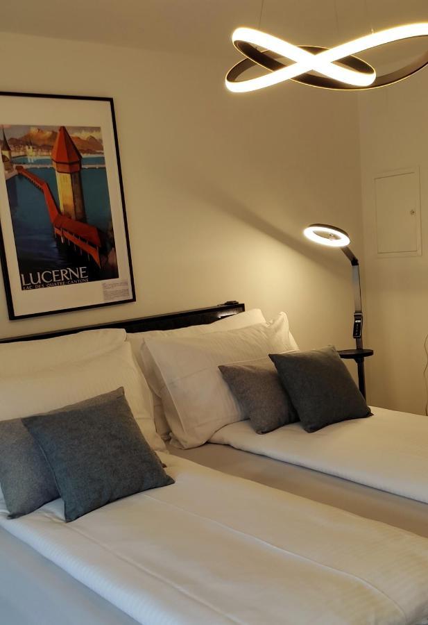 Seven Swiss Wonders, Center * Zurich