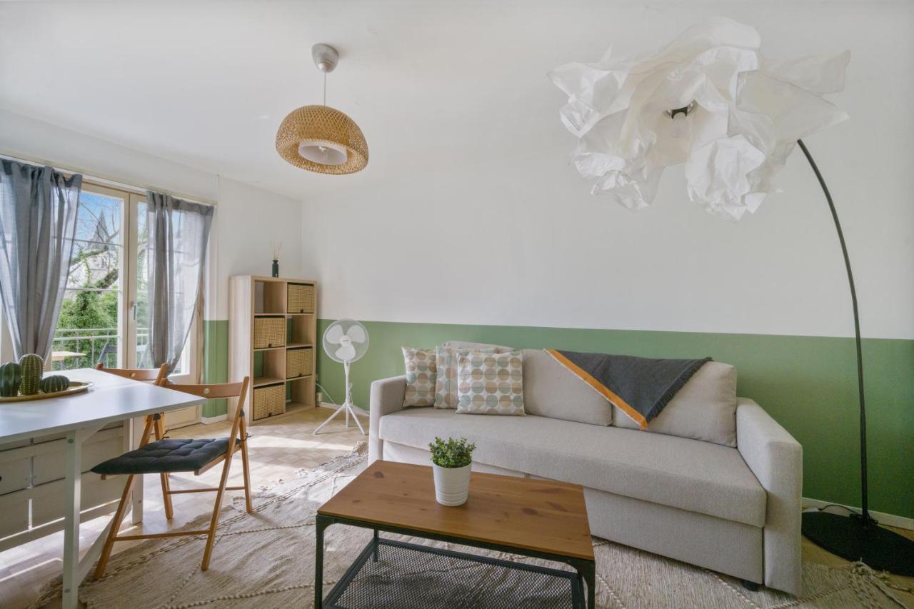 Apartment Muenstergasse Old Town Zurich