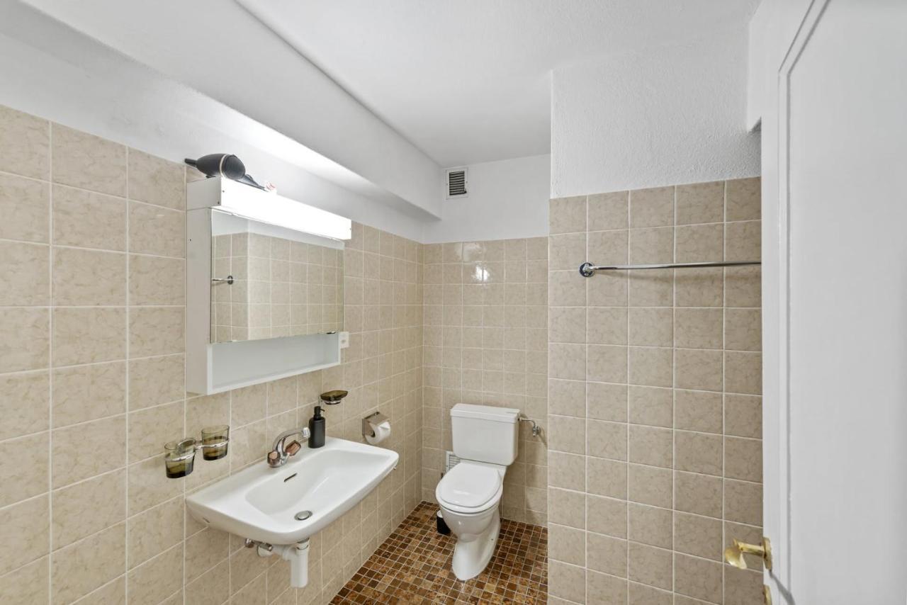 Muenstergasse Old Town Apartment Zurich