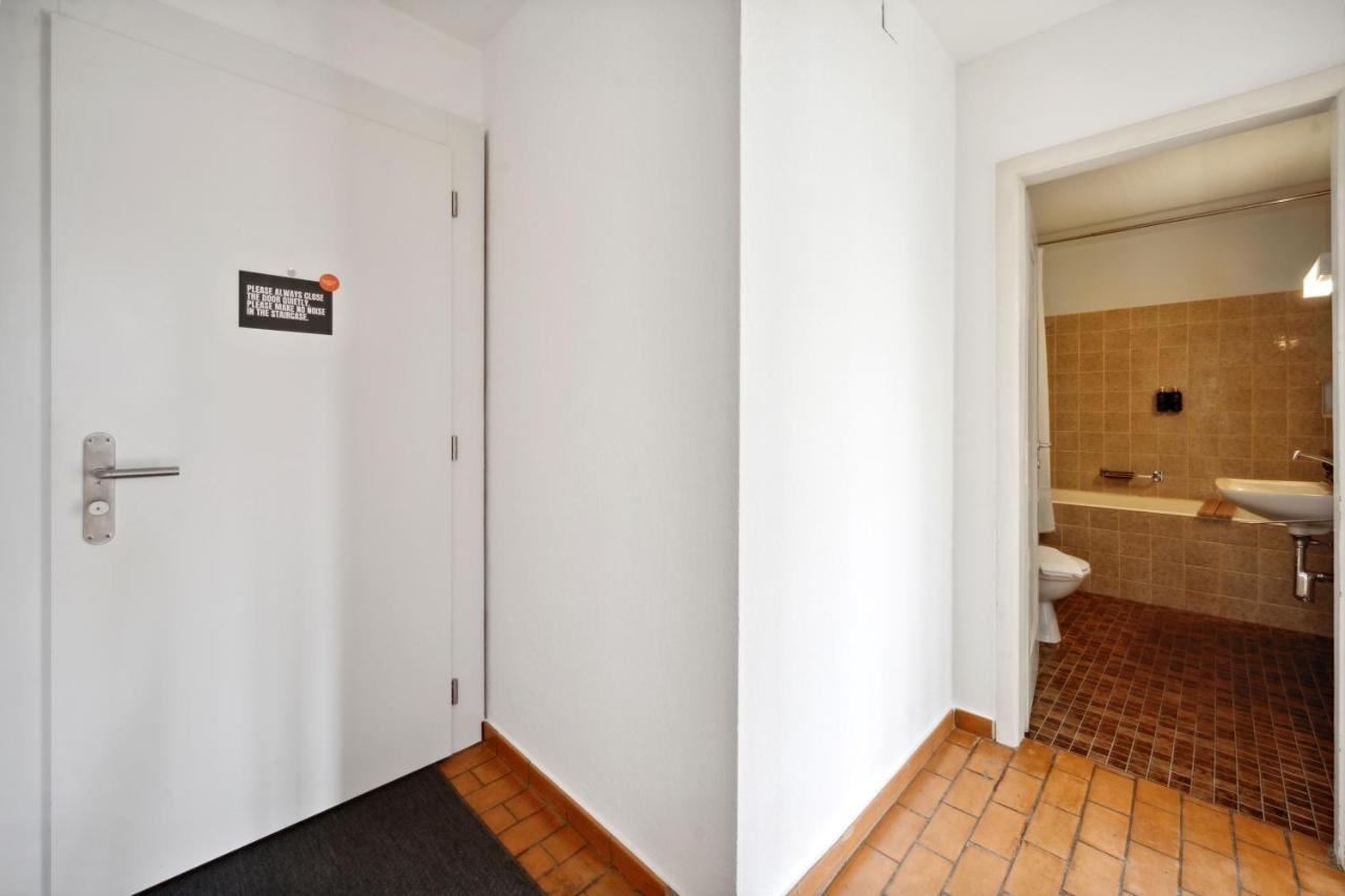 Muenstergasse Old Town * Zurich