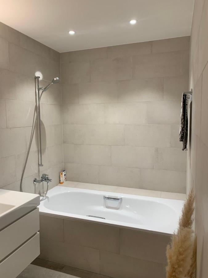 Beautiful In Apartment *