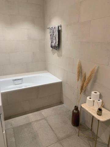 Apartment Beautiful In *