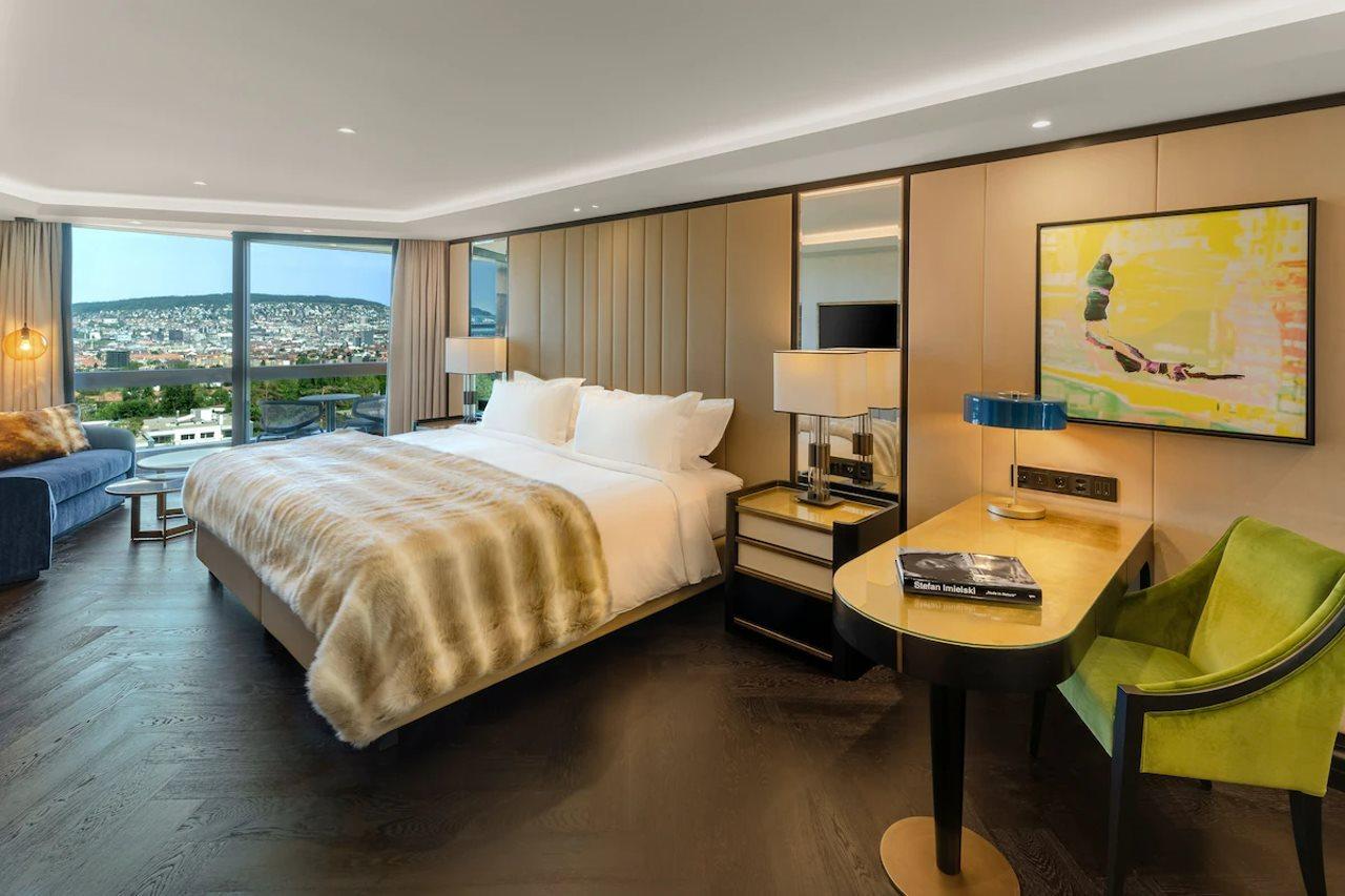 Five Hotel 5*