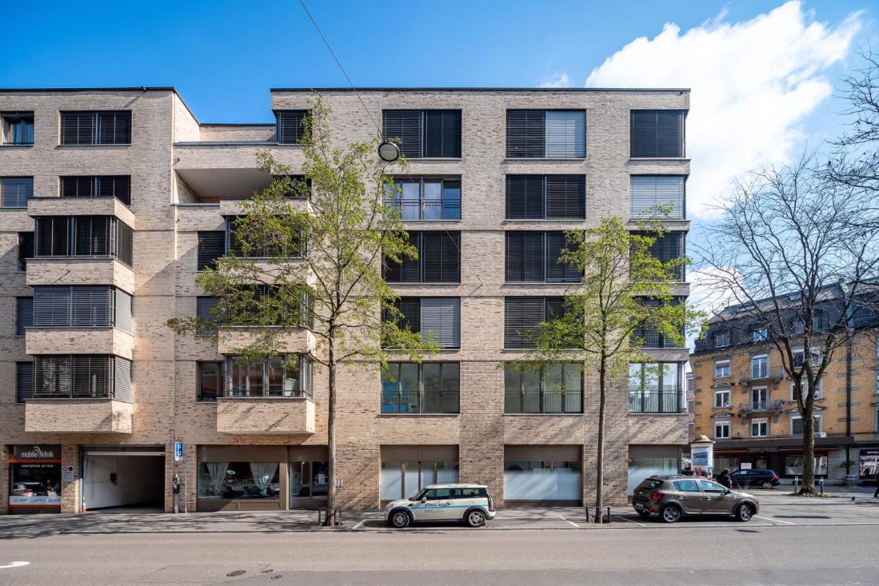 - Franklinstrasse