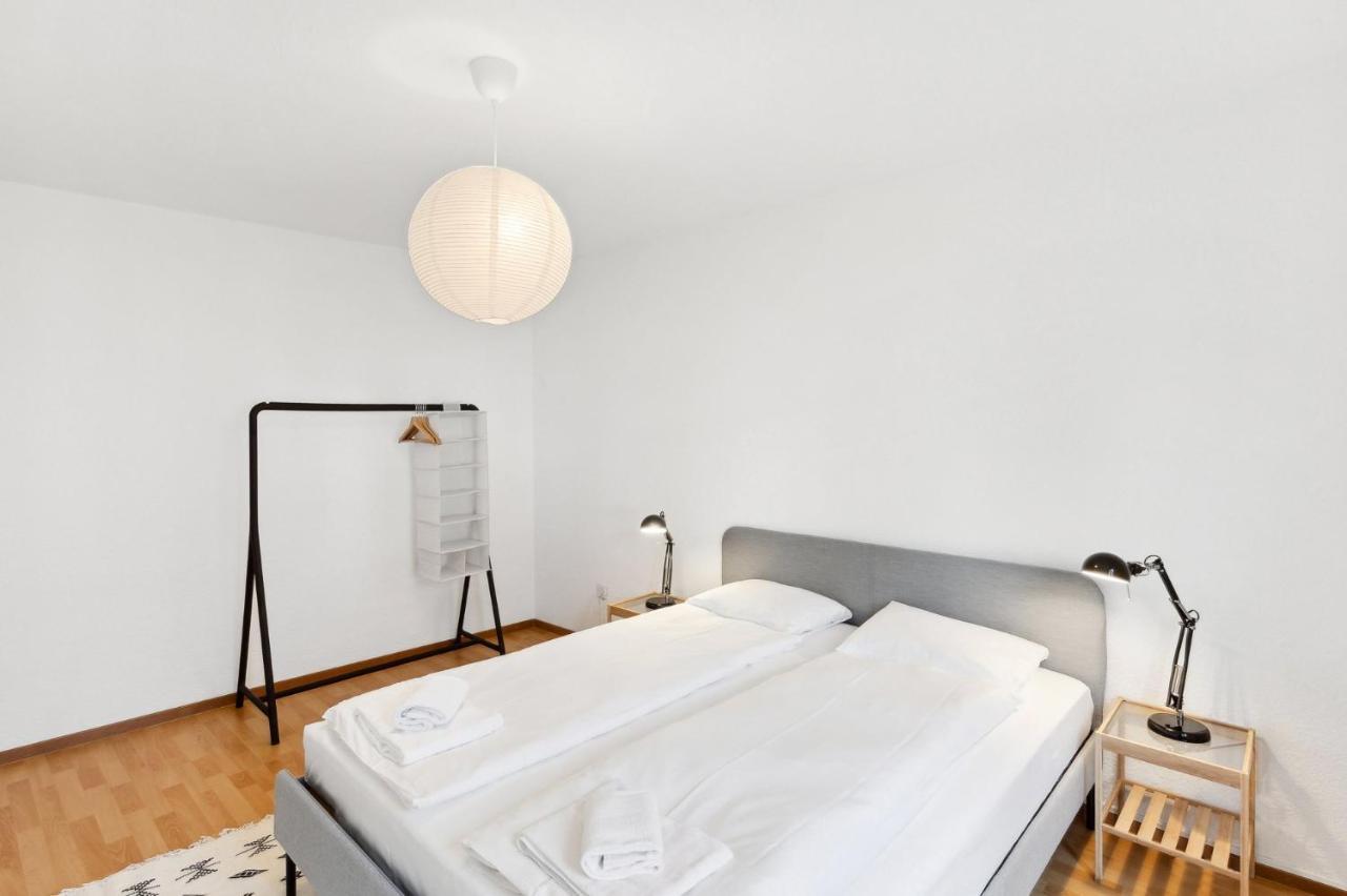 Urban Charm: Your Comfy Close To The Apartment *