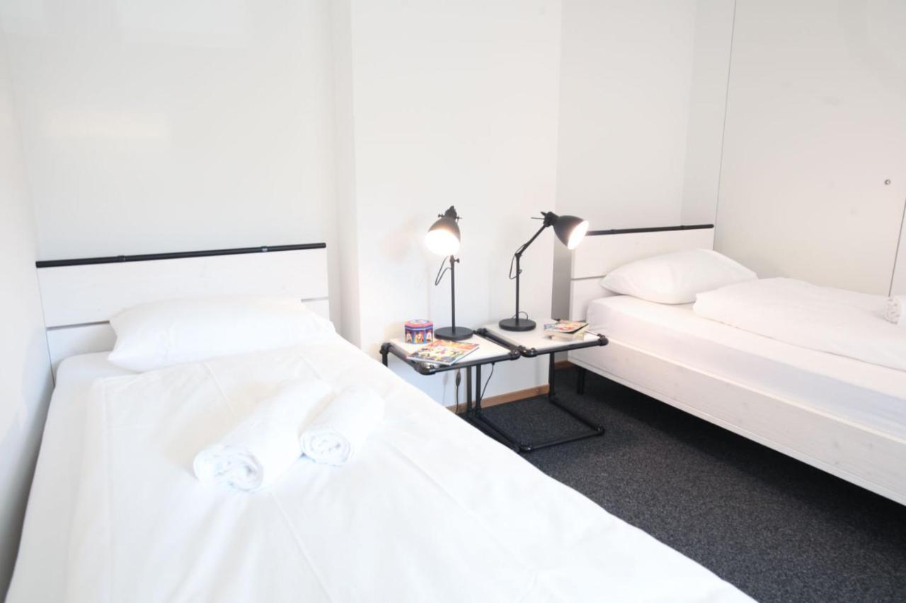 Nest - Elsastrasse 16