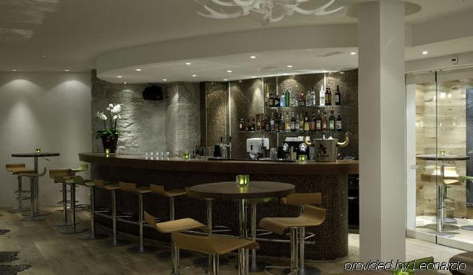 Platzhirsch - Downtown Boutique & Sushi Lounge