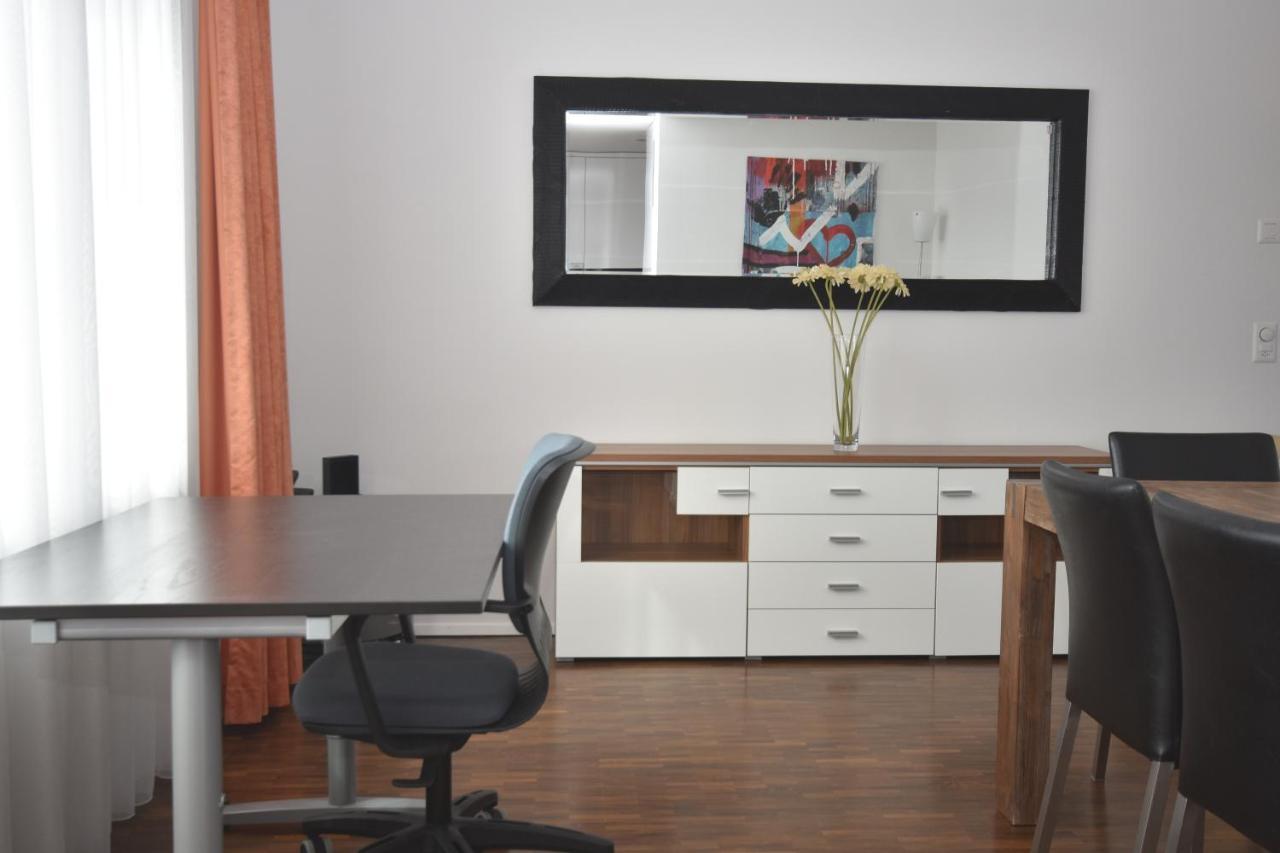 Apartment Stylish 1br Near And Opera - Flower 52