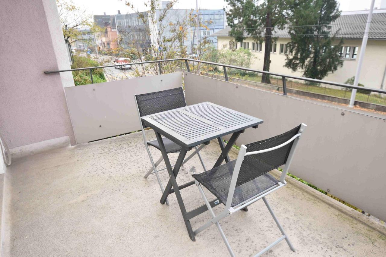 2br Near Center - Vineyard 21 *