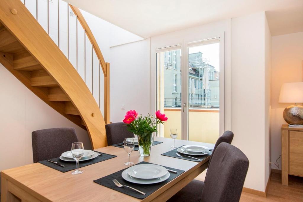 Nest - Stampfenbachstrasse Apartment