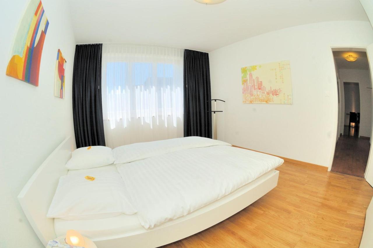 Apartment Cozy 1br Near With Balcony - Mill 422