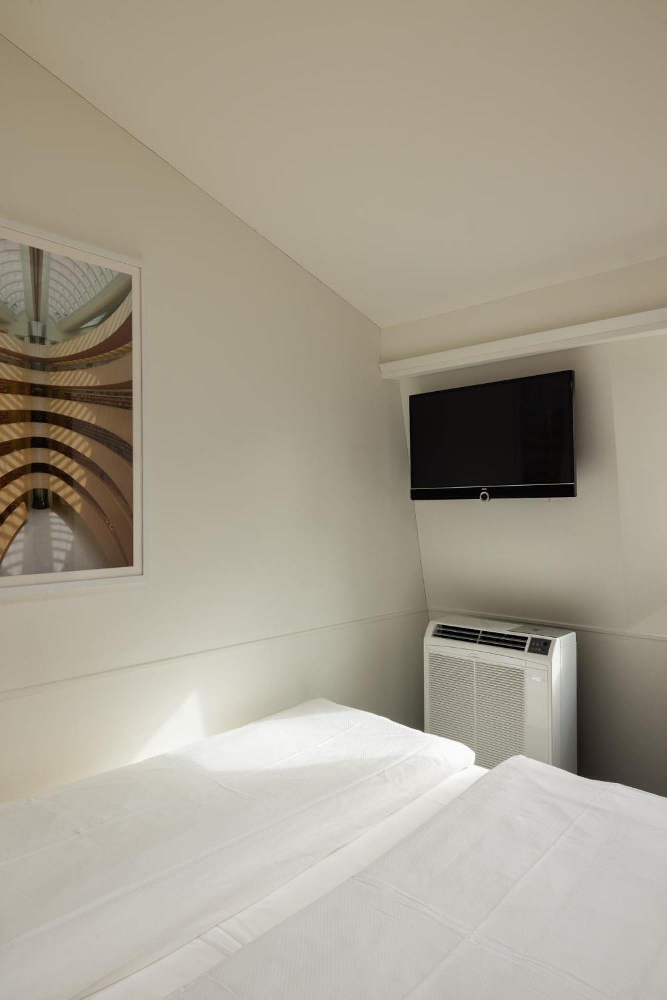 Fred Hauptbahnhof - Self Check-in