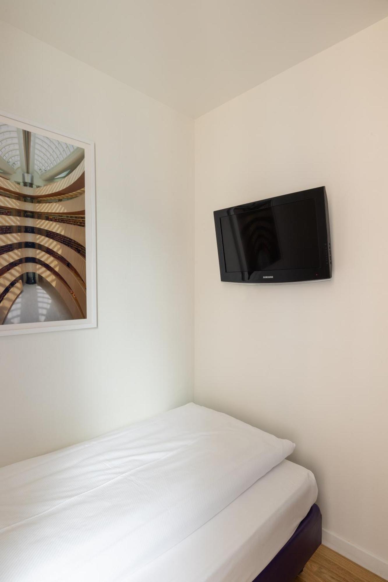 Hotel Fred Hauptbahnhof - Self Check-in