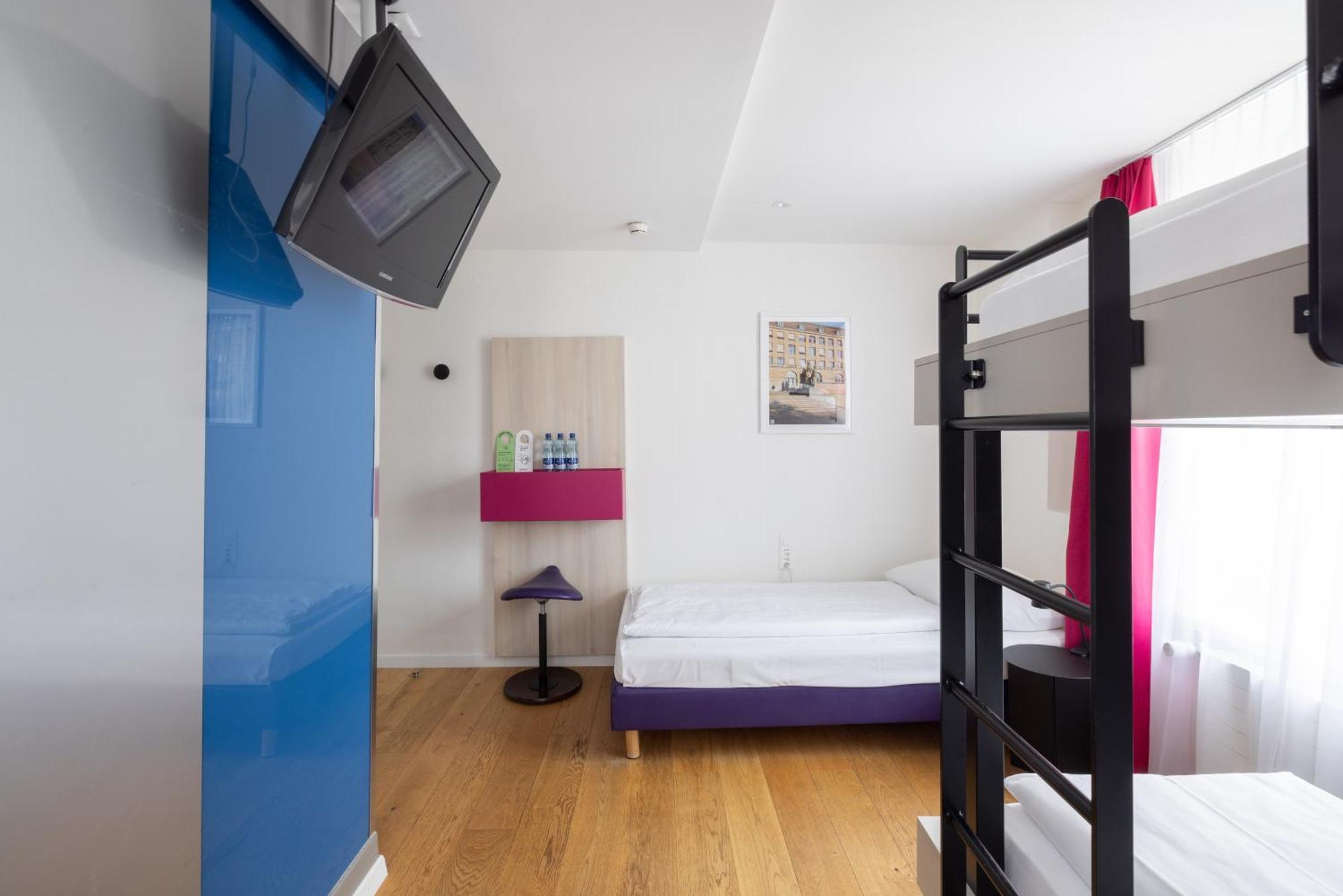 Hotel Fred Hauptbahnhof - Self Check-in Zurich