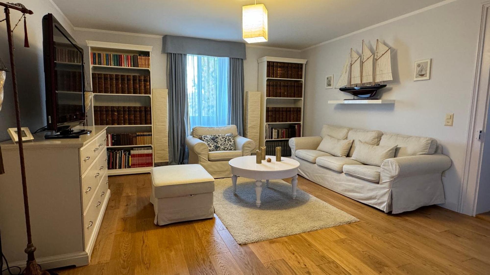 Entire Villa, Your Private Luxury Escape With In House Staff Villa *