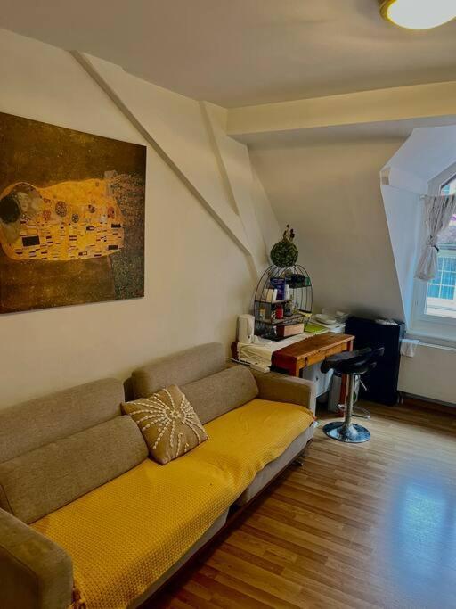 Near Station Apartment Zurich